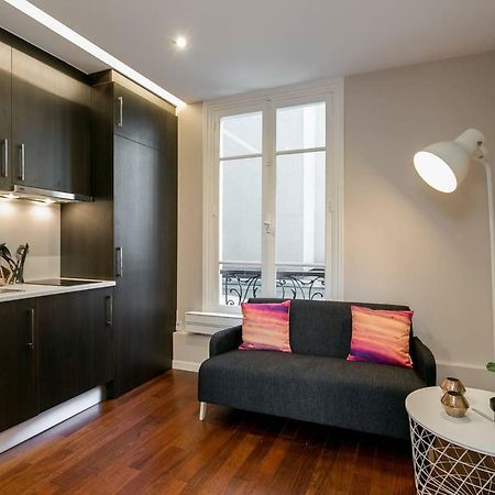 Апартаменты Charmant Studio Neuf Proche Des Invalides Париж Экстерьер фото